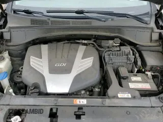 2018 Hyundai Santa Fe SE with VIN KM8SNDHF0JU267235, listed as a Copart auction lot 65959455 with 132,344 mi miles and Salvage title. Bid and sale history available at DreamBid. Image 14.