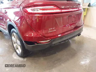 2017 Lincoln MKC Premiere with VIN 5LMCJ1C90HUL32656, listed as a IAAI auction lot 41929745 with 84,036 mi miles and . Bid and sale history available at DreamBid. Image 6.