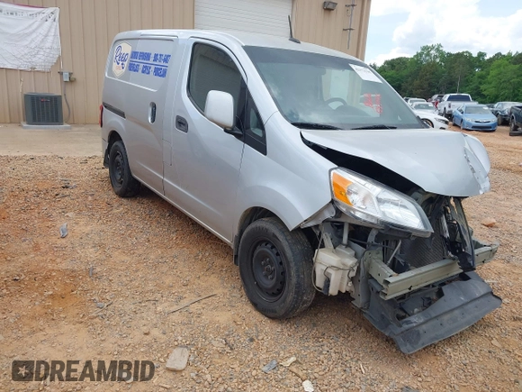 2015 Nissan NV200 SV with VIN 3N6CM0KNXFK706756, listed as a IAAI auction lot 42173135 with 246,868 mi miles. Bid and sale history available at carsss.com. Image 1.