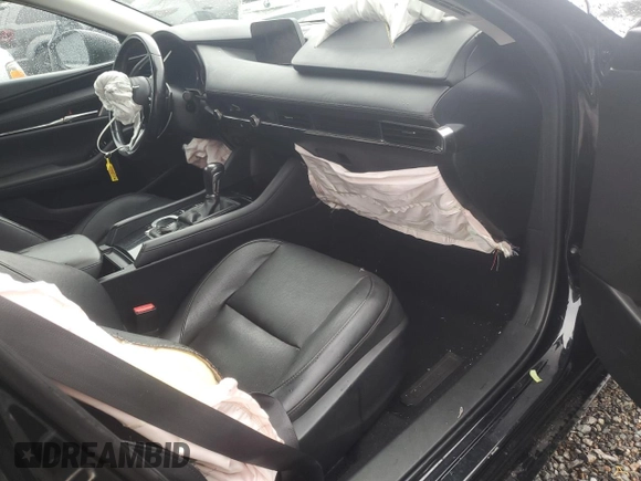 2019 Mazda 3 Premium with VIN 3MZBPAEM5KM103157, listed as a Copart auction lot 66746374 with 73,312 mi miles and Non Repairable. Bid and sale history available at DreamBid. Image 8.