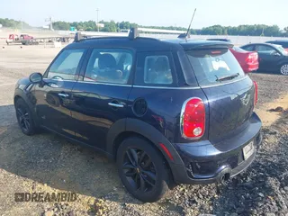 2012 MINI Countryman S with VIN WMWZC5C58CWL55953, listed as a IAAI auction lot 42499646 with 130,961 mi miles and . Bid and sale history available at DreamBid. Image 3.