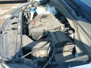 2017 Hyundai Santa Fe 2.4L с VIN 5NMZU3LBXHH027910, выставлен на аукционе IAAI как лот 43191284 с пробегом 49 796 миль миль и . История ставок и продаж доступна на DreamBid. Изображение 19.