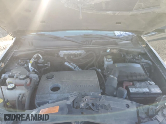 2012 Ford Escape Hybrid z VIN 1FMCU5K38CKA82134, wystawiony jako Copart lot #52399175 z przebiegiem 169 711 mil mil oraz Szkoda całkowita • Salvage title. Historia ofert i sprzedaży dostępna na DreamBid. Obrazek 14.