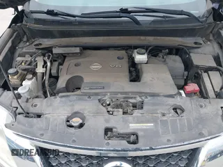 2014 Nissan Pathfinder SV with VIN 5N1AR2MM9EC625565, listed as a IAAI auction lot 42137658 with 163,357 mi miles. Bid and sale history available at carsss.com. Image 10.