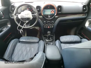 2024 MINI Countryman Cooper S with VIN WMZ53BR08R3R48394, listed as a Copart auction lot 70785384 with 32,453 mi miles and Salvage Title. Bid and sale history available at carsss.com. Image 8.