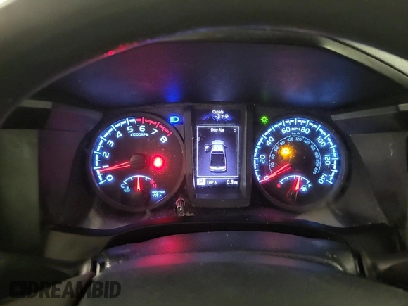 2018 Toyota Tacoma SR with VIN 5TFSX5EN6JX062775, listed as a IAAI auction lot 42774090 with 146,583 mi miles and . Bid and sale history available at DreamBid. Image 12.