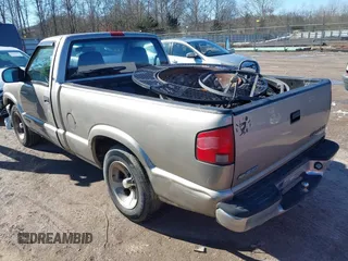 1999 Chevrolet S-10 LS with VIN 1GCCS1442XK130788, listed as a IAAI auction lot 41356829 with 290,817 mi miles. Bid and sale history available at carsss.com. Image 3.