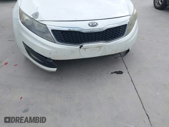2013 Kia Optima LX with VIN 5XXGM4A74DG142720, listed as a IAAI auction lot 42049367 with 178,554 mi miles. Bid and sale history available at carsss.com. Image 11.