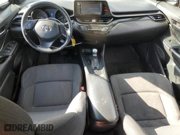 2018 Toyota C-HR XLE z VIN NMTKHMBX5JR016663, wystawiony jako Copart lot #52088425 z przebiegiem 106 566 mil mil oraz Szkoda całkowita • Salvage title. Historia ofert i sprzedaży dostępna na DreamBid. Obrazek 8.