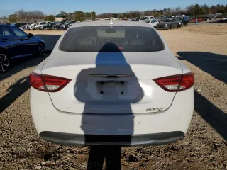 2015 Chrysler 200 C with VIN 1C3CCCCB3FN527646, listed as a Copart auction lot 42138125 with 203,105 mi miles and Salvage Title. Bid and sale history available at DreamBid. Image 6.