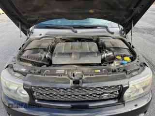 2013 Land Rover Range Rover Sport HSE with VIN SALSF2D45DA770185, listed as a Copart auction lot 54991615 with 104,969 mi miles and Clean Title. Bid and sale history available at carsss.com. Image 7.