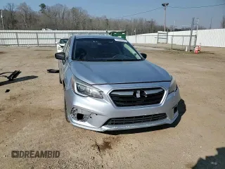 2019 Subaru Legacy z VIN 4S3BNAB68K3026350, wystawiony jako Copart lot #47042035 z przebiegiem 181 752 mil mil oraz Szkoda całkowita • Salvage title. Historia ofert i sprzedaży dostępna na DreamBid. Obrazek 10.