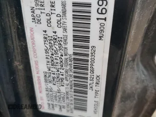 1993 Mitsubishi Mighty Max z VIN JA7LS21G6PP003529, wystawiony jako Copart lot #81342224 z przebiegiem 313 363 mil mil oraz Szkody całkowita. Historia ofert i sprzedaży dostępna na DreamBid. Obrazek 14.