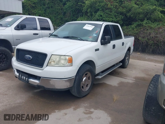 2005 Ford F-150 XLT с VIN 1FTPW12565FB05500, выставлен на аукционе IAAI как лот 42667501 с пробегом 198 383 миль миль и . История ставок и продаж доступна на DreamBid. Изображение 2.