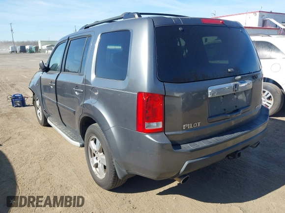 2011 Honda Pilot EX-L with VIN 5FNYF4H69BB015375, listed as a IAAI auction lot 41826235 with 199,171 mi miles and . Bid and sale history available at carsss.com. Image 3.