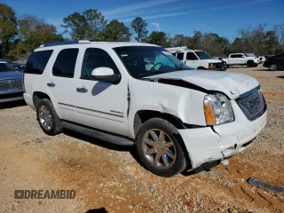 2013 GMC Yukon Denali with VIN 1GKS1EEF0DR323275, listed as a Copart auction lot 47803375 with 120,650 mi miles and Salvage Title. Bid and sale history available at carsss.com. Image 4.