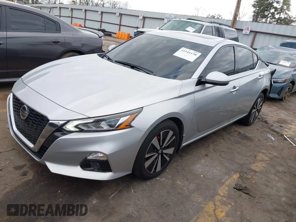 2020 Nissan Altima 2.5 SL with VIN 1N4BL4EW0LC137436, listed as a IAAI auction lot 41541138 with 76,193 mi miles. Bid and sale history available at carsss.com. Image 17.