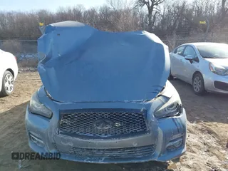 2014 Infiniti Q50 Premium with VIN JN1BV7AR7EM695001, listed as a IAAI auction lot 41429791 with 123,572 mi miles. Bid and sale history available at carsss.com. Image 12.