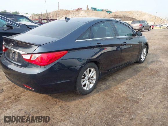 2013 Hyundai Sonata GLS with VIN 5NPEB4AC3DH631043, listed as a IAAI auction lot 42410119 with 84,578 mi miles and . Bid and sale history available at DreamBid. Image 4.