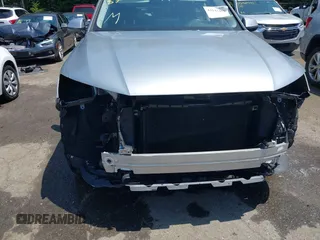 2018 Audi Q7 Premium Plus with VIN WA1LHAF74JD015170, listed as a IAAI auction lot 42542451 with 104,990 mi miles and . Bid and sale history available at DreamBid. Image 6.