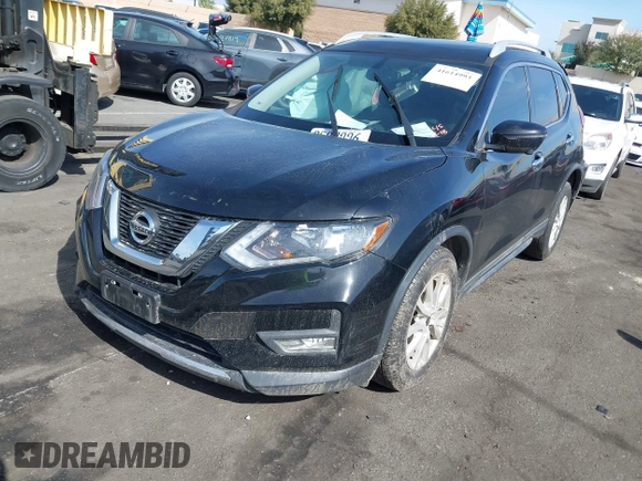 2017 Nissan Rogue SL z VIN 5N1AT2MT3HC730549, wystawiony jako IAAI lot #41614993 z przebiegiem 108 280 mil mil oraz . Historia ofert i sprzedaży dostępna na DreamBid. Obrazek 18.