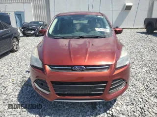 2014 Ford Escape SE with VIN 1FMCU0GX4EUB39922, listed as a Copart auction lot 51911545 with 132,334 mi miles and Clean Title. Bid and sale history available at DreamBid. Image 5.