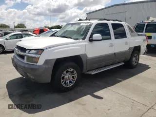 2002 Chevrolet Avalanche z VIN 3GNEK13TX2G256650, wystawiony jako Copart lot #56239355 z przebiegiem 107 206 mil mil oraz Szkoda całkowita • Salvage title. Historia ofert i sprzedaży dostępna na DreamBid. Obrazek 1.