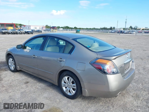 2012 Nissan Altima 2.5 S with VIN 1N4AL2AP6CN555762, listed as a IAAI auction lot 42028780 with 64,133 mi miles. Bid and sale history available at carsss.com. Image 3.