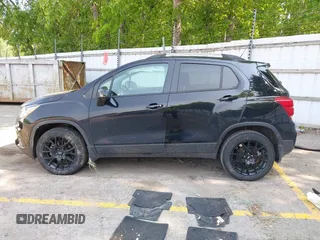 2020 Chevrolet Trax LT with VIN KL7CJPSB2LB350950, listed as a IAAI auction lot 42397672 with 94,276 mi miles and . Bid and sale history available at DreamBid. Image 15.