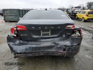 2015 Volvo S60 T5 Drive-E Premier Plus with VIN YV140MFC7F1309794, listed as a Copart auction lot 42718355 with 0 mi miles and Salvage Title. Bid and sale history available at carsss.com. Image 6.