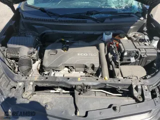 2021 Chevrolet Equinox LT with VIN 3GNAXKEV5ML401057, listed as a Copart auction lot 52242195 with 43,904 mi miles and Salvage Title. Bid and sale history available at carsss.com. Image 14.