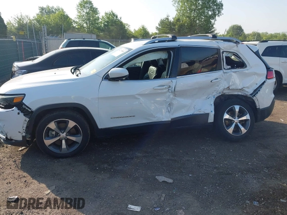 2019 Jeep Cherokee Limited with VIN 1C4PJLDX9KD110531, listed as a IAAI auction lot 42274064 with 87,450 mi miles and . Bid and sale history available at DreamBid. Image 6.