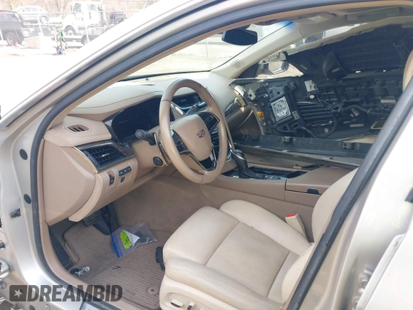 2015 Cadillac CTS Performance AWD with VIN 1G6AY5S35F0110281, listed as a IAAI auction lot 41670400 with 103,121 mi miles and . Bid and sale history available at DreamBid. Image 5.