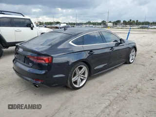 2018 Audi A5 Sportback Premium Plus with VIN WAUENCF57JA131012, listed as a Copart auction lot 58140183 with 59,476 mi miles. Bid and sale history available at carsss.com. Image 3.