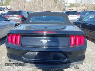 2022 Ford Mustang EcoBoost z VIN 1FATP8UH3N5132239, wystawiony jako IAAI lot #41300099 z przebiegiem 28 473 mil mil oraz . Historia ofert i sprzedaży dostępna na DreamBid. Obrazek 16.
