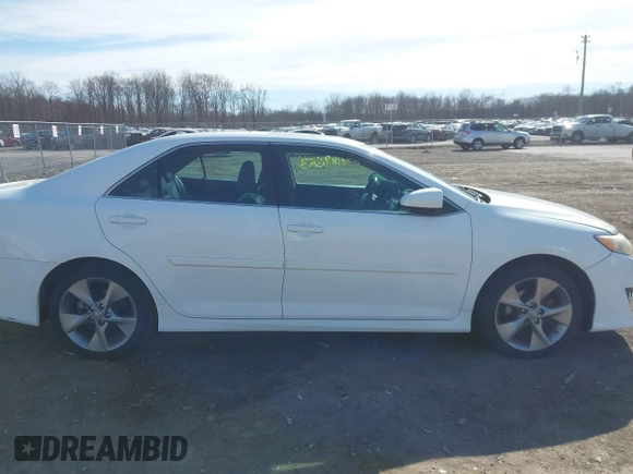 2014 Toyota Camry L with VIN 4T1BF1FK2EU457927, listed as a IAAI auction lot 41896163 with 99,612 mi miles. Bid and sale history available at carsss.com. Image 13.