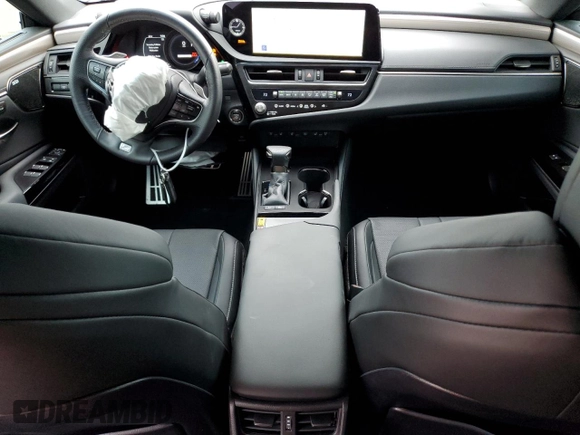 2024 Lexus ES 300h with VIN 58ABA1C15RU043954, listed as a Copart auction lot 44977915 with 9,880 mi miles and Salvage title. Bid and sale history available at DreamBid. Image 8.