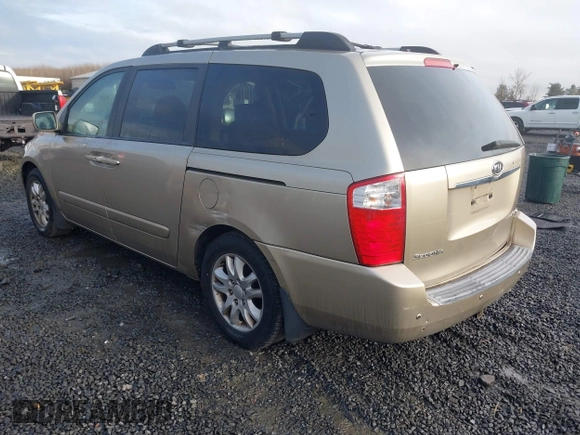 2007 Kia Sedona EX with VIN KNDMB233676121720, listed as a IAAI auction lot 41606082 with 200,736 mi miles. Bid and sale history available at carsss.com. Image 3.