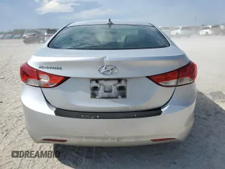 2013 Hyundai Elantra GLS z VIN KMHDH4AE5DU515615, wystawiony jako Copart lot #60572725 z przebiegiem 243 549 mil mil oraz Szkoda całkowita • Salvage title. Historia ofert i sprzedaży dostępna na DreamBid. Obrazek 6.