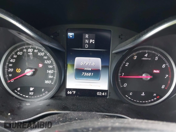 2019 Mercedes-Benz GLC with VIN WDC0G4KBXKV175924, listed as a IAAI auction lot 41906618 with 73,681 mi miles. Bid and sale history available at carsss.com. Image 7.
