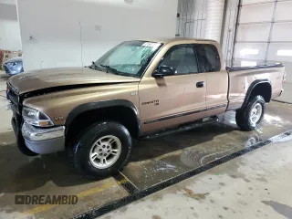 2000 Dodge Dakota Sport with VIN 1B7GG22NXYS654843, listed as a Copart auction lot 47562755 with 191,868 mi miles and Salvage Title. Bid and sale history available at carsss.com. Image 1.
