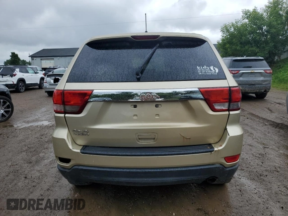 2011 Jeep Grand Cherokee Laredo z VIN 1J4RR4GG0BC562824, wystawiony jako Copart lot #61625445 z przebiegiem 166 490 mil mil oraz Czysty tytuł • Clean title. Historia ofert i sprzedaży dostępna na DreamBid. Obrazek 6.