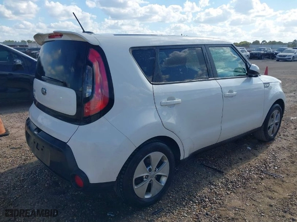 2016 Kia Soul with VIN KNDJN2A28G7288143, listed as a IAAI auction lot 40630394 with 169,782 mi miles. Bid and sale history available at carsss.com. Image 4.