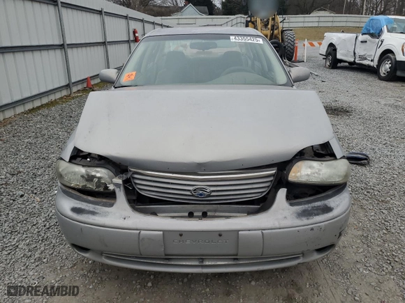 1999 Chevrolet Malibu with VIN 1G1ND52T3X6187961, listed as a Copart auction lot 43355425 with 238,882 mi miles and Salvage Title. Bid and sale history available at carsss.com. Image 5.