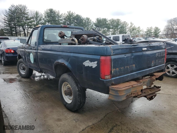 1997 Ford F-250 with VIN 1FTHF26H7VEC59430, listed as a Copart auction lot 81262134 with 55,525 mi miles and Clean Title. Bid and sale history available at carsss.com. Image 2.