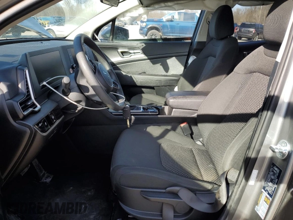 2024 Kia Sportage LX with VIN KNDPUCDF0R7265881, listed as a Copart auction lot 50235255 with 27,108 mi miles and Salvage Title. Bid and sale history available at DreamBid. Image 7.