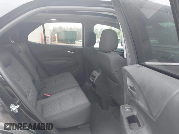 2018 Chevrolet Equinox LT with VIN 2GNAXSEV4J6118889, listed as a IAAI auction lot 41931184 with 90,221 mi miles. Bid and sale history available at carsss.com. Image 8.