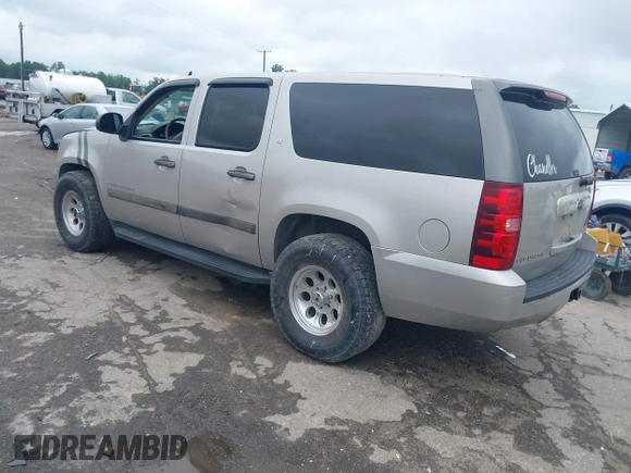 2007 Chevrolet Suburban LT с VIN 3GNFC16057G172472, выставлен на аукционе IAAI как лот 42716676 с пробегом 262 281 миль миль и . История ставок и продаж доступна на DreamBid. Изображение 3.