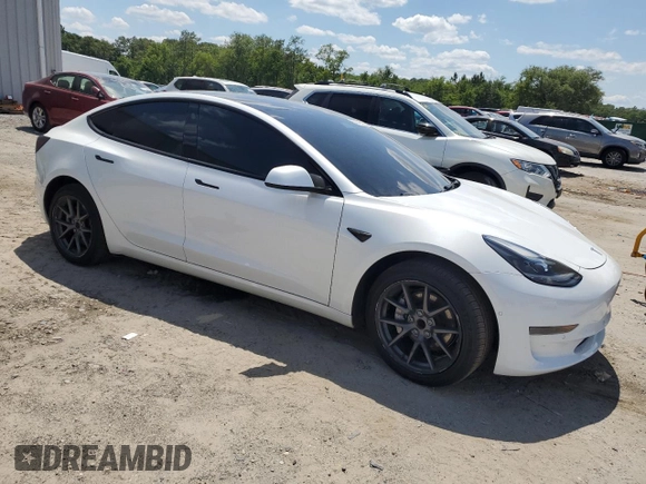 2021 Tesla Model 3 Standard Range Plus z VIN 5YJ3E1EA3MF085641, wystawiony jako Copart lot #56849295 z przebiegiem 123 350 mil mil oraz Tytuł czysty. Historia ofert i sprzedaży dostępna na DreamBid. Obrazek 4.
