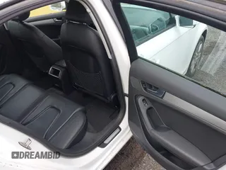 2011 Audi A4 Premium z VIN WAUBFAFL8BN037329, wystawiony jako IAAI lot #42362079 z przebiegiem Nie podano mil oraz . Historia ofert i sprzedaży dostępna na DreamBid. Obrazek 8.